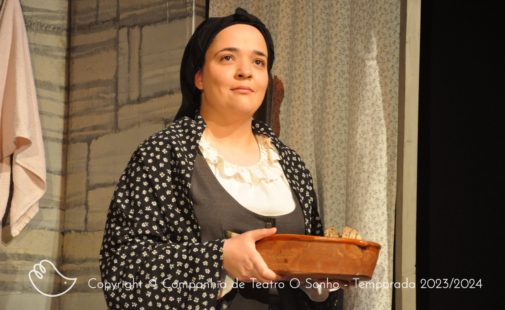 Aquilo que os olhos veem ou o Adamastor Teatro O Sonho