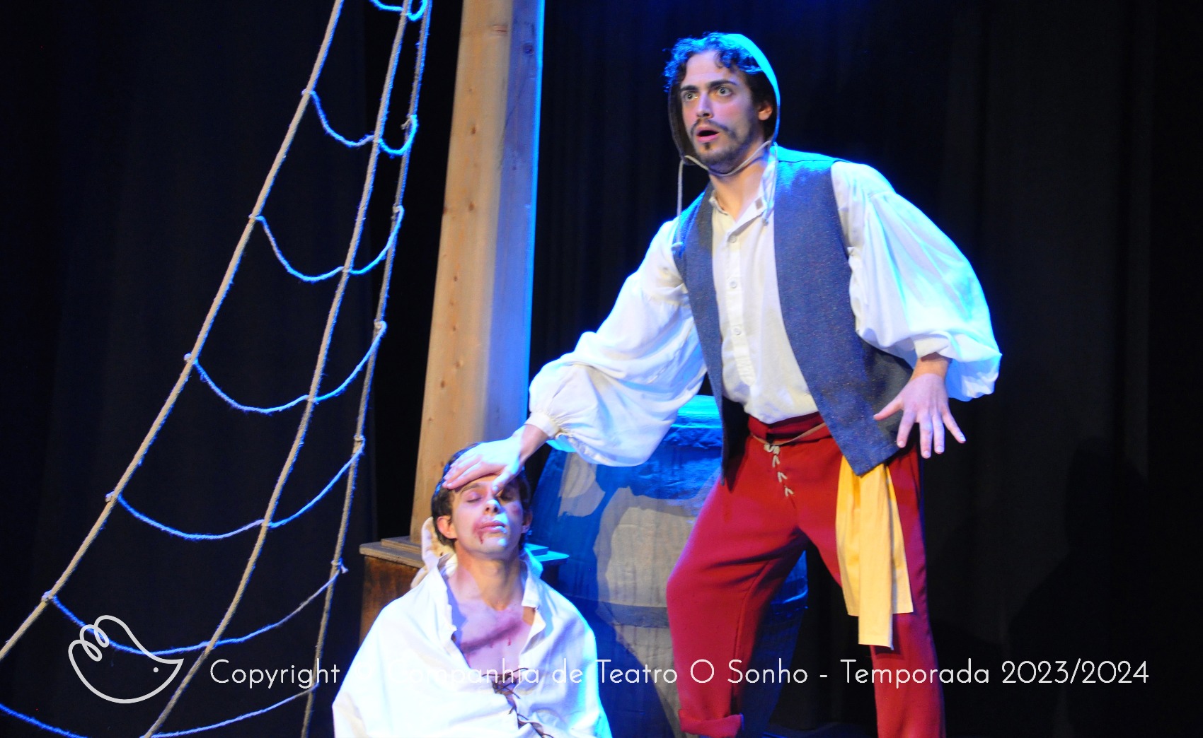 Aquilo que os olhos veem ou o Adamastor Teatro O Sonho